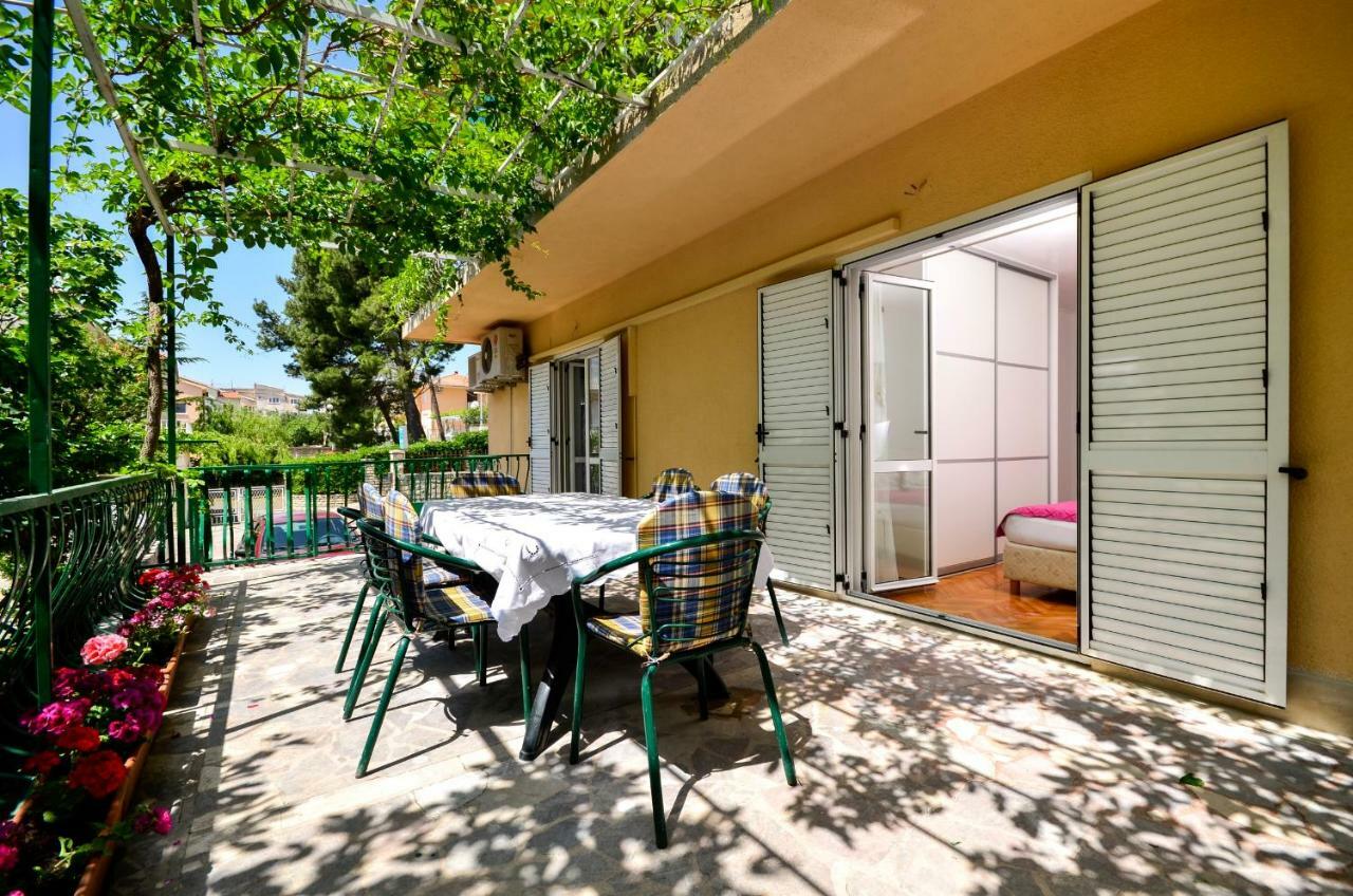 Apartments Vekic Makarska Eksteriør bilde